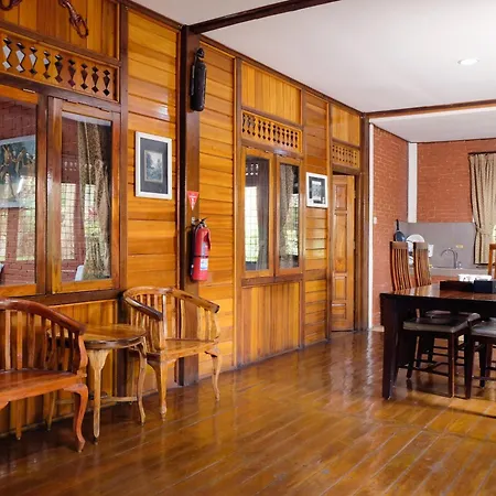 Jambuluwuk Convention Hall & Resort Batu-3